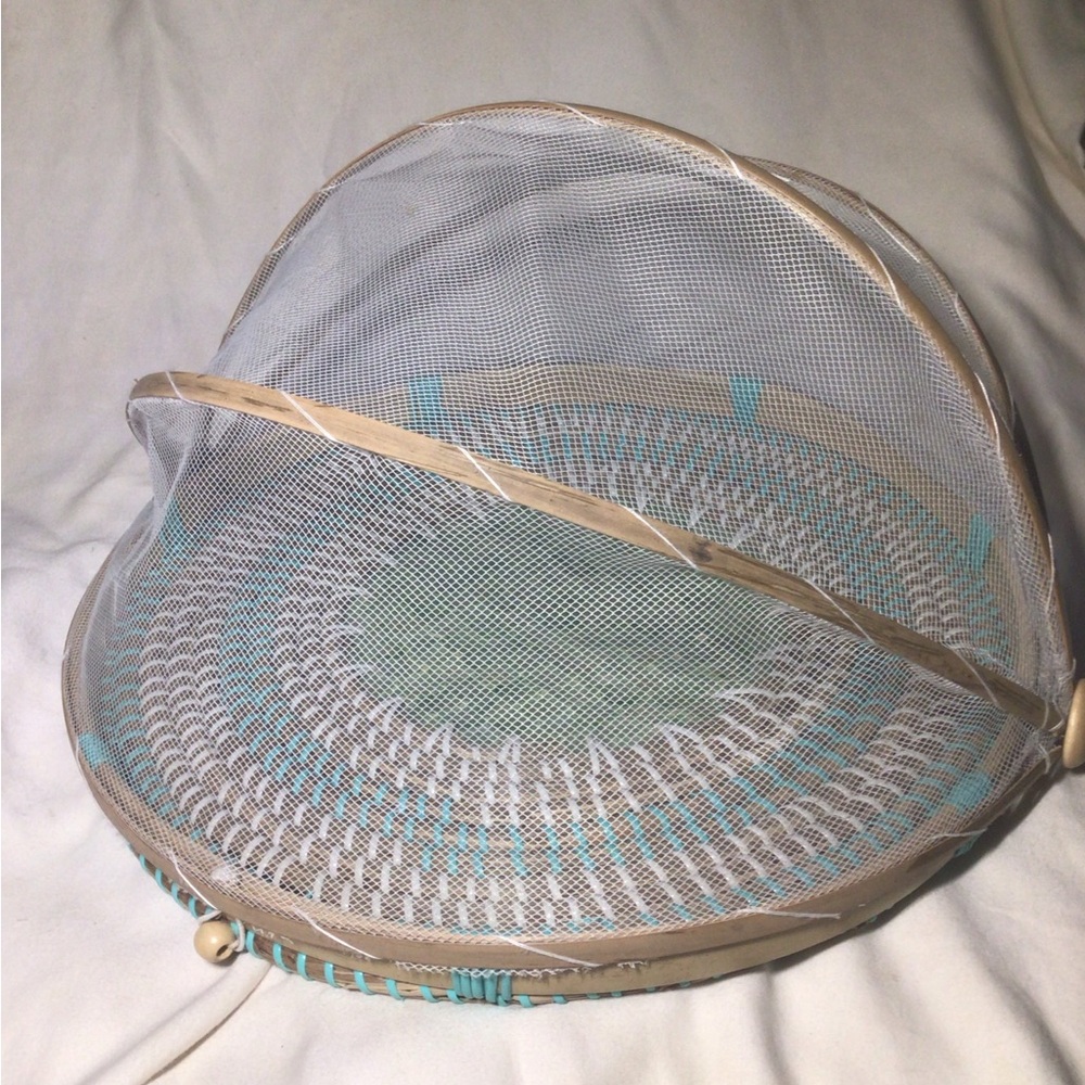 Round Woven Tray Mesh Food Cover Tent Picnic Bug Fly Dome Bamboo Rattan 15.5”
